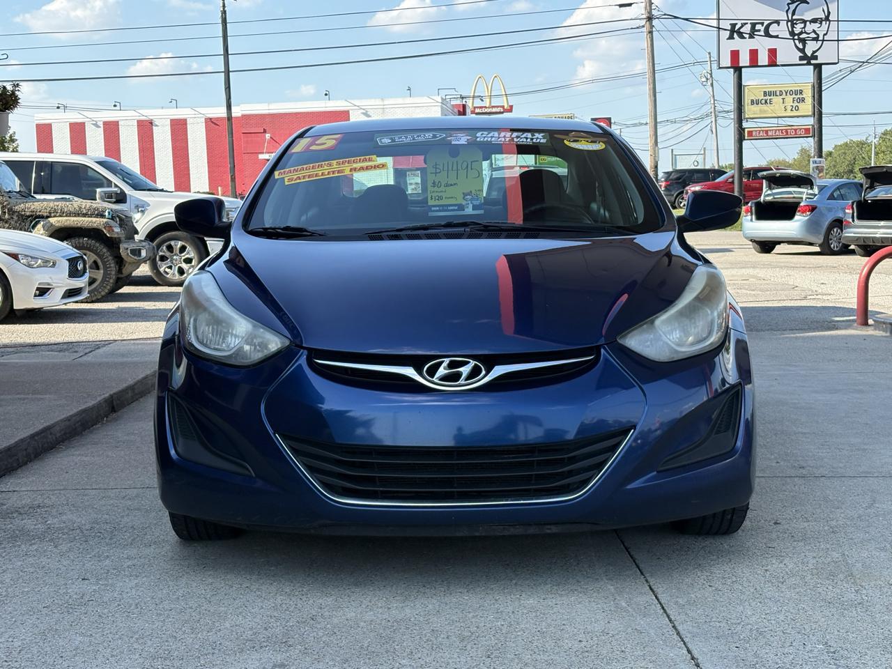 Hyundai Elantra SE 6AT 2015