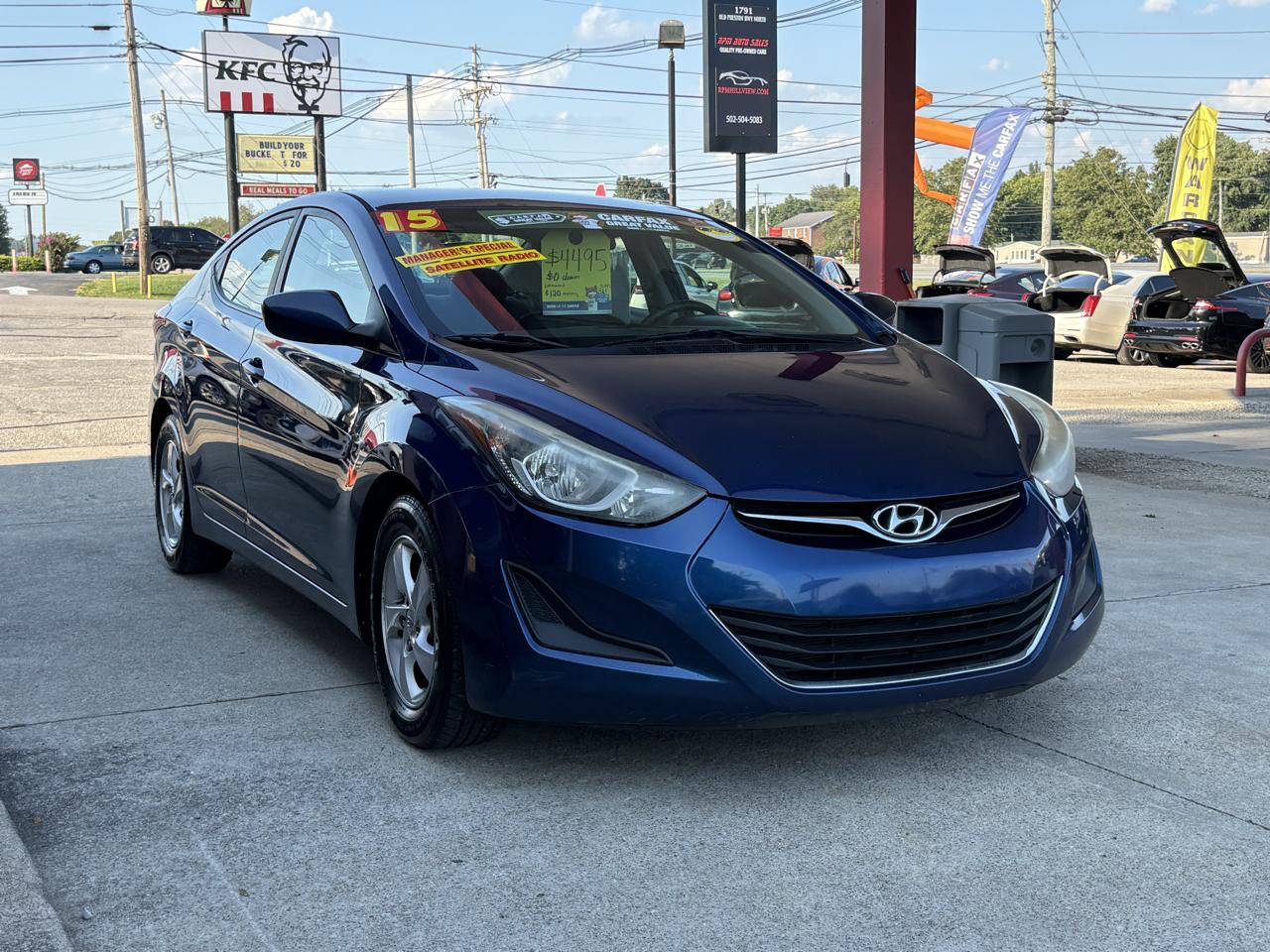 Hyundai Elantra SE 6AT 2015