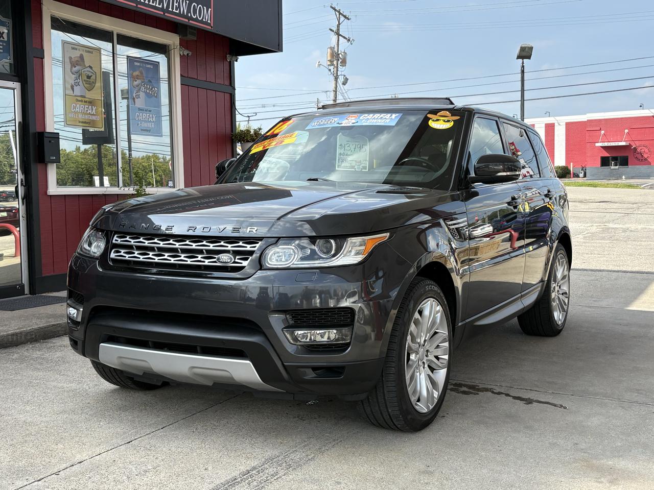 Land Rover Range Rover Sport photo 2