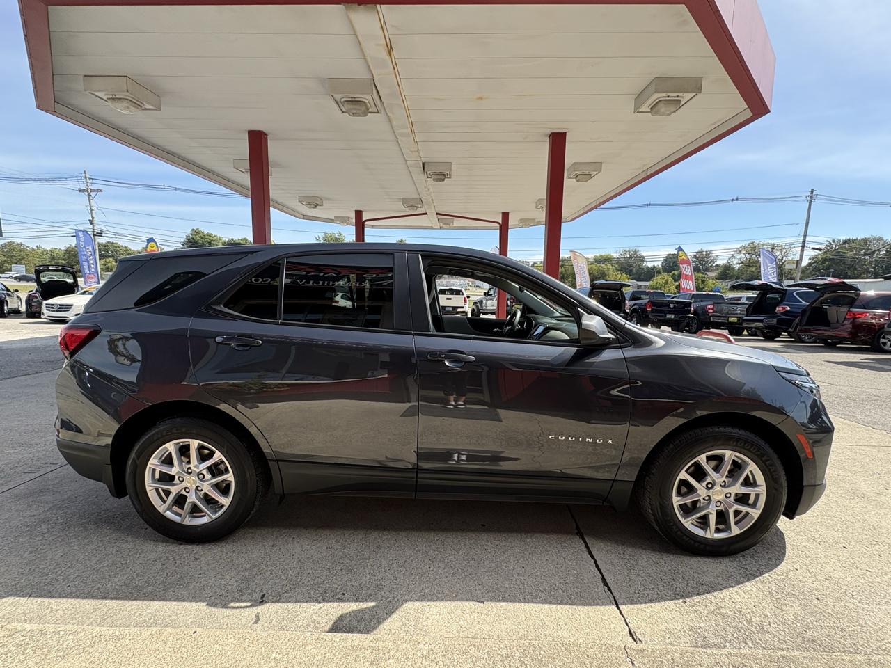 Chevrolet Equinox LS 2WD 2022