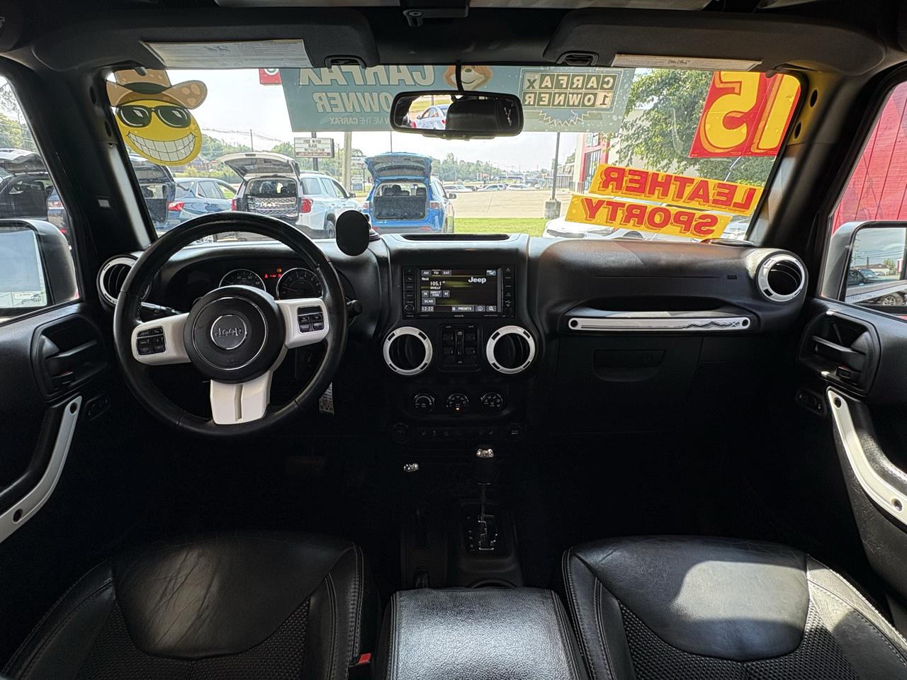 Jeep Wrangler Unlimited Sahara 4WD 2015