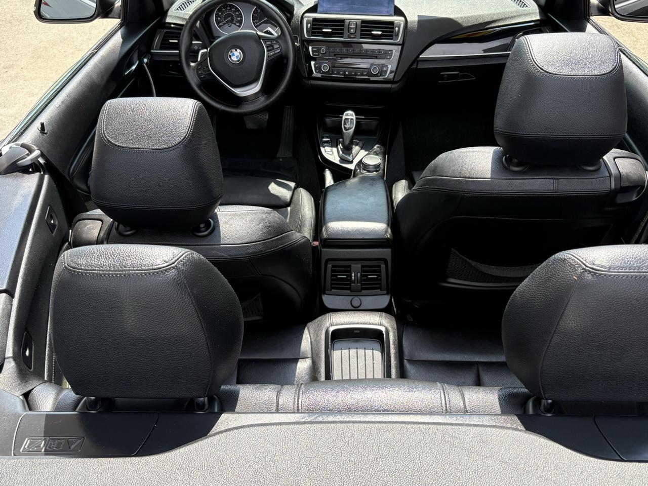 BMW 230i photo 10