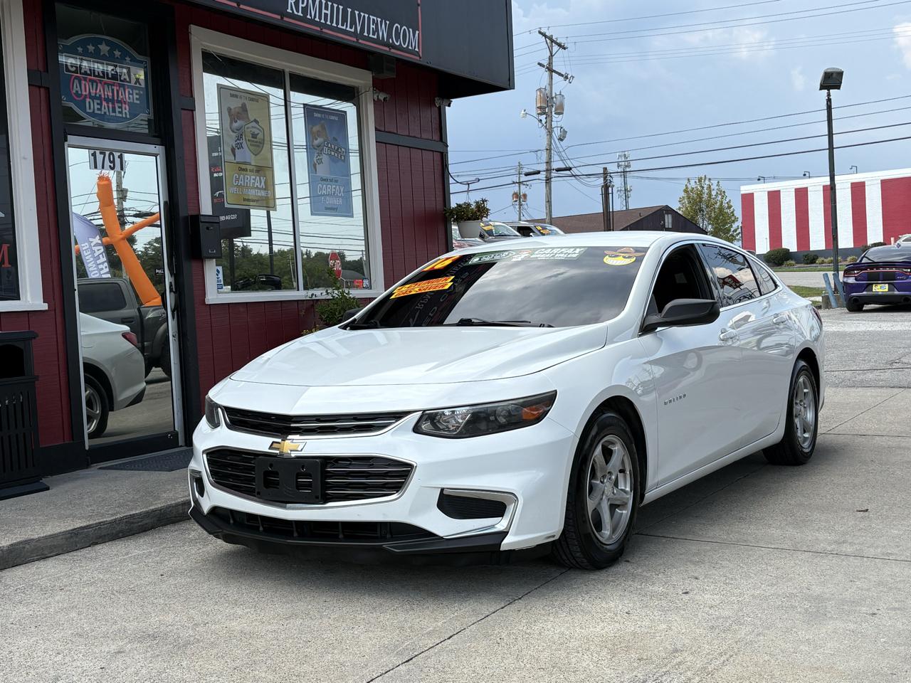 Chevrolet Malibu photo 2