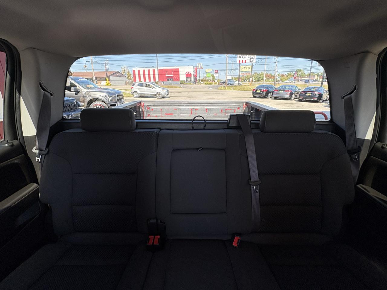 GMC Sierra 1500 SLE Crew Cab Long Box 4WD 2017