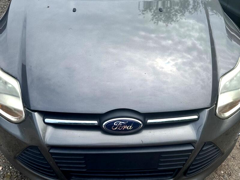 2014 Ford Focus SE Sedan