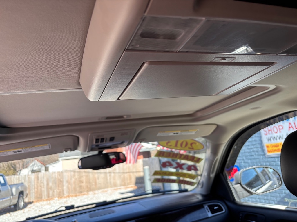 GMC Yukon Denali  2013