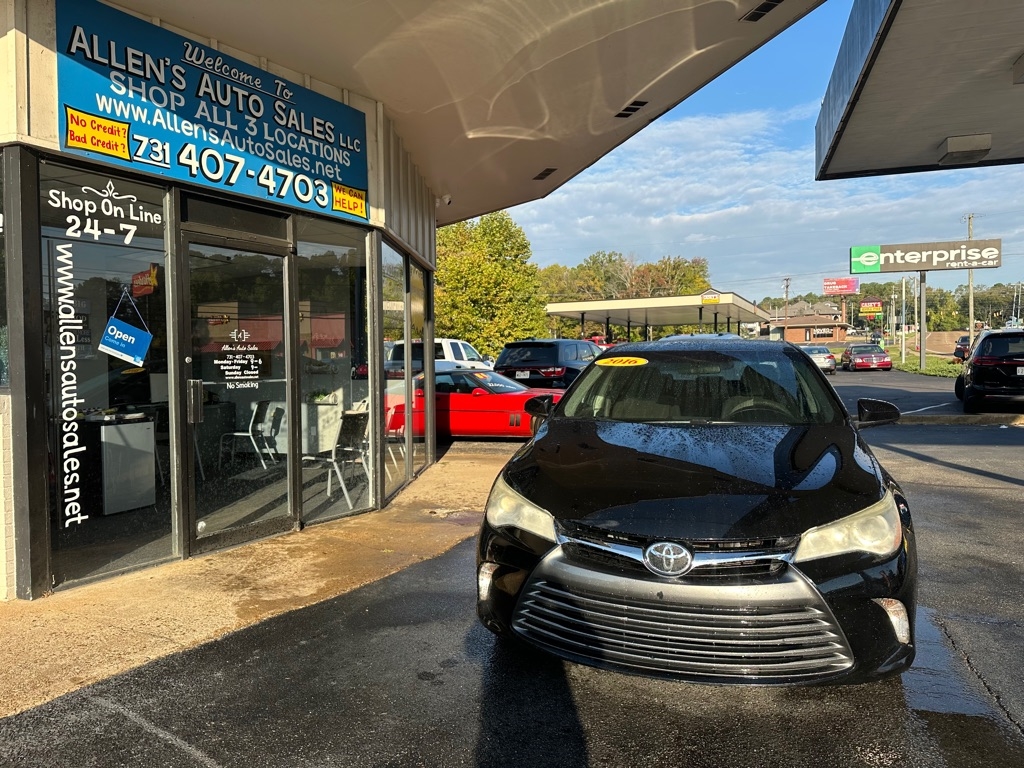 Toyota Camry  2016