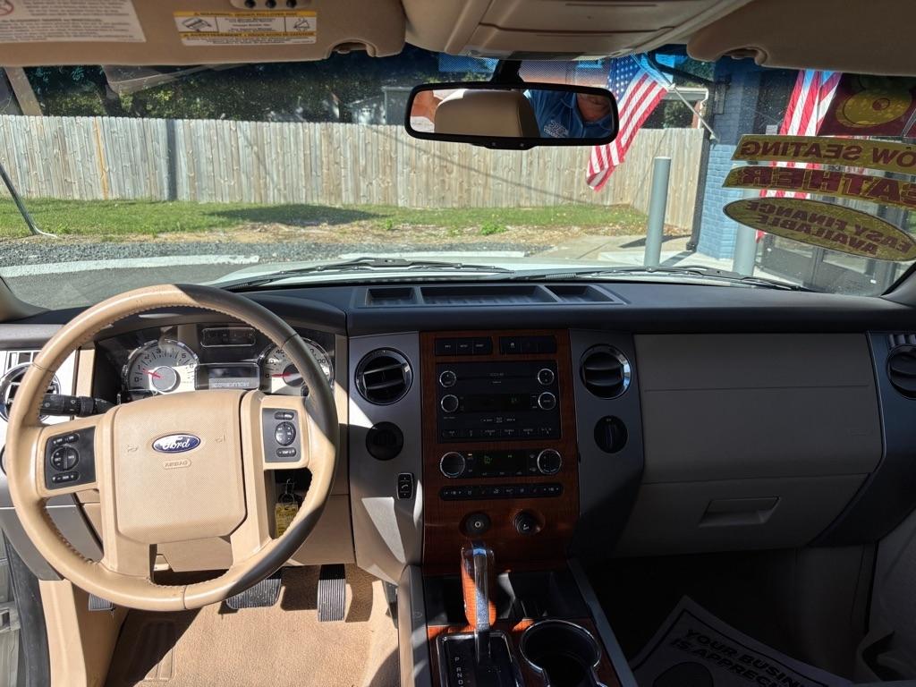 Ford Expedition  2008