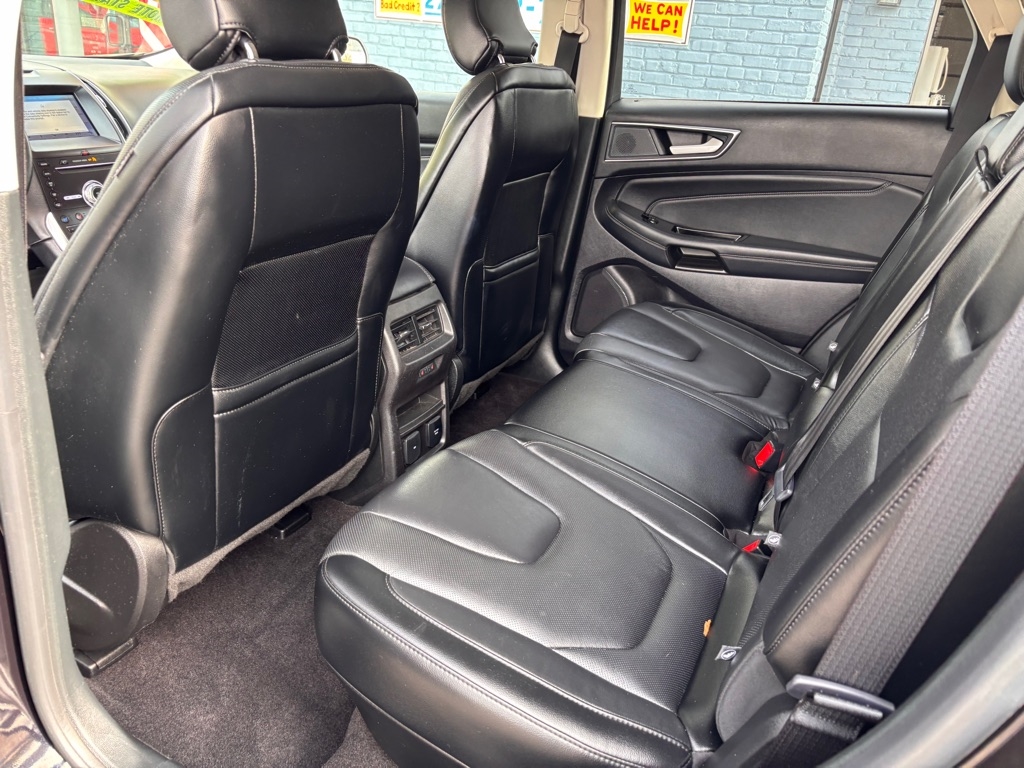 Ford Edge Titanium AWD 2019 Ford Edge Titanium AWD 2019