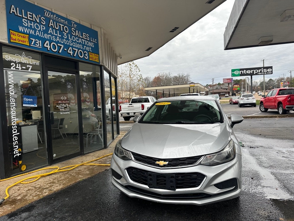 Chevrolet Cruze LT Auto Hatchback 2017