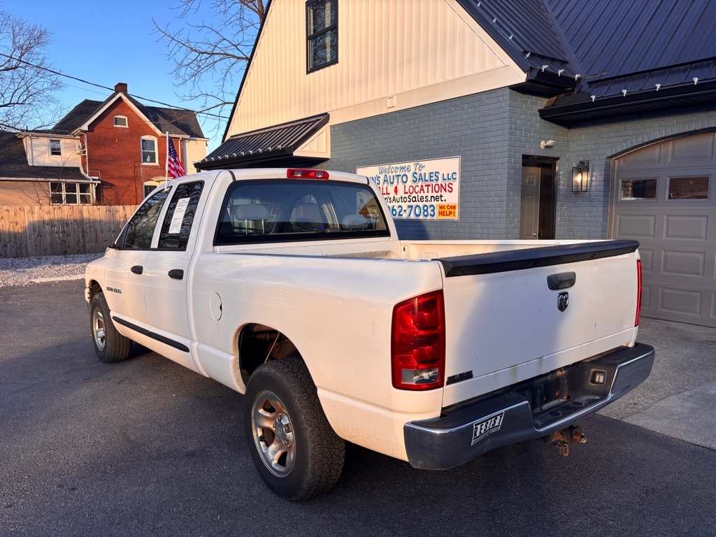 Dodge Ram 1500 ST Quad Cab 2WD 2006