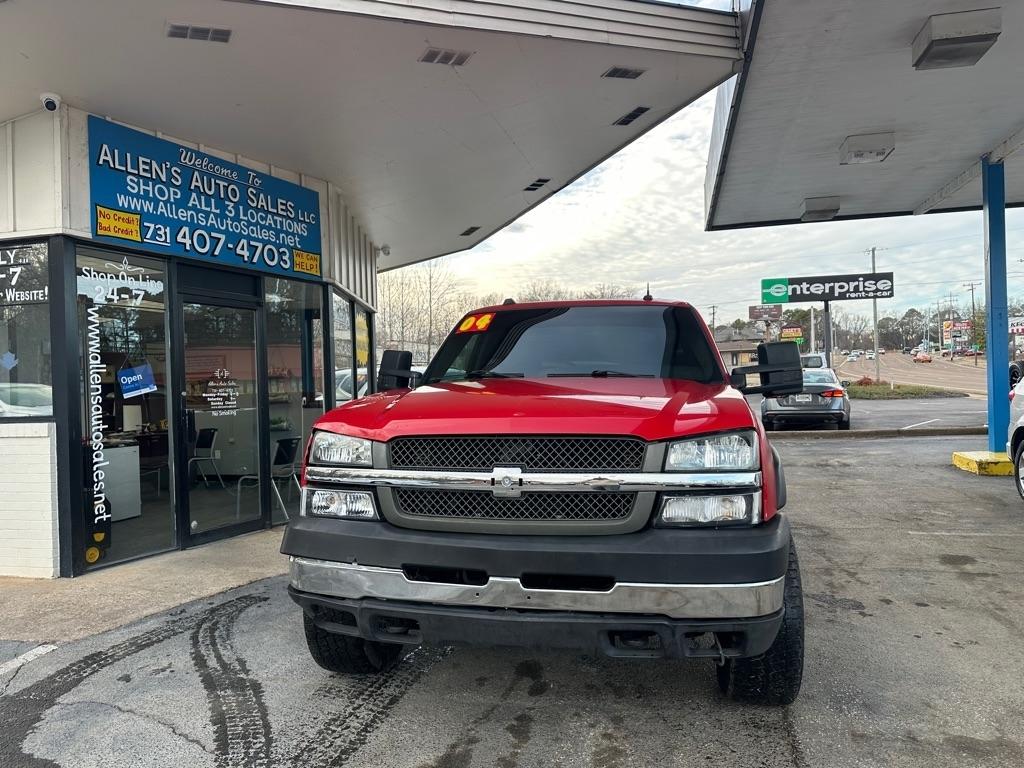 Chevrolet Silverado 2500HD Crew Cab Long Bed 4WD 2004