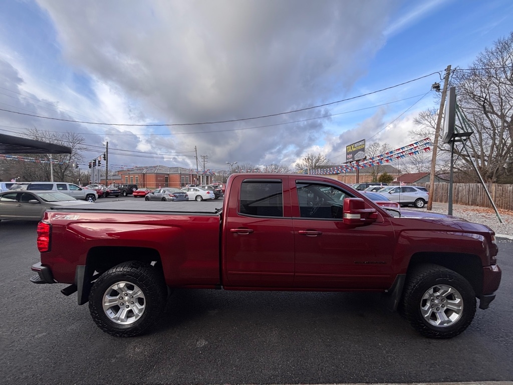 Chevrolet Silverado 1500 LT Double Cab 4WD 2017