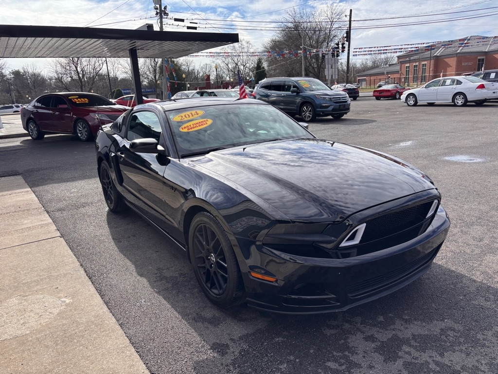 Ford Mustang V6 Coupe 2014
