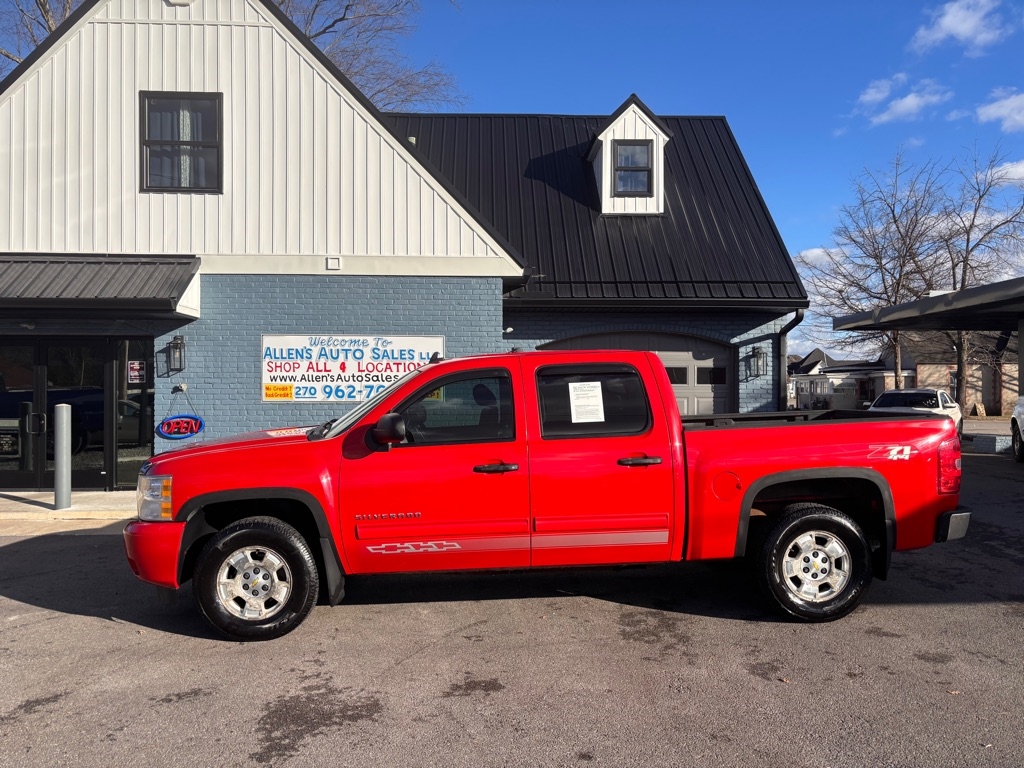Chevrolet Silverado 1500 LT Crew Cab 4WD 2011