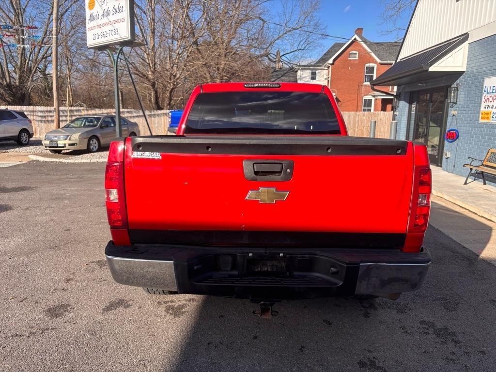 Chevrolet Silverado 1500 LT Crew Cab 4WD 2011