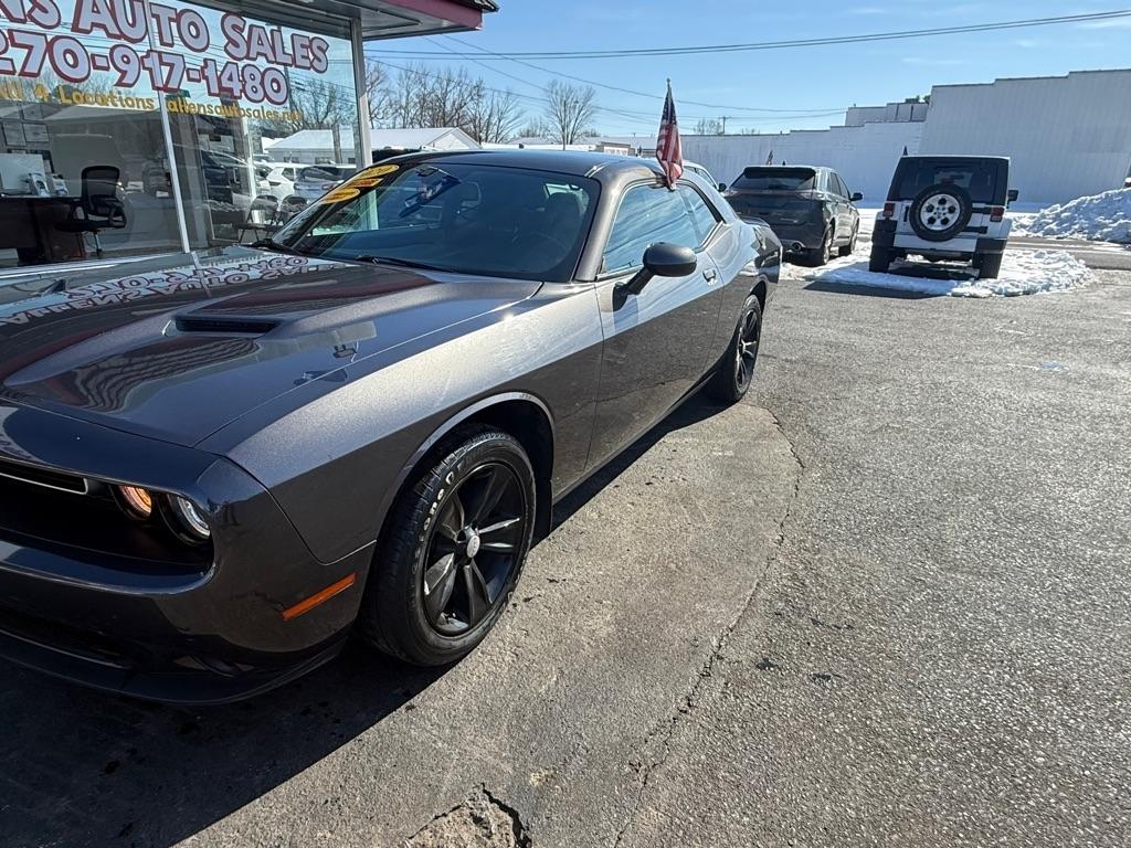 Dodge Challenger SXT 2020
