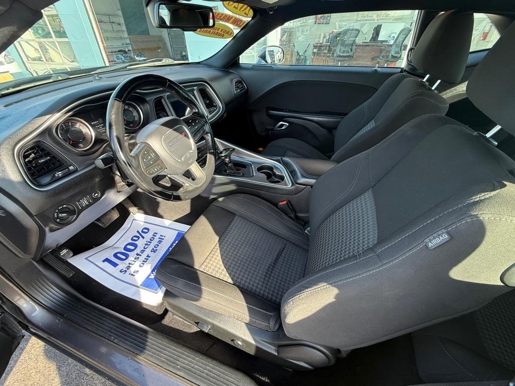 Dodge Challenger SXT 2020