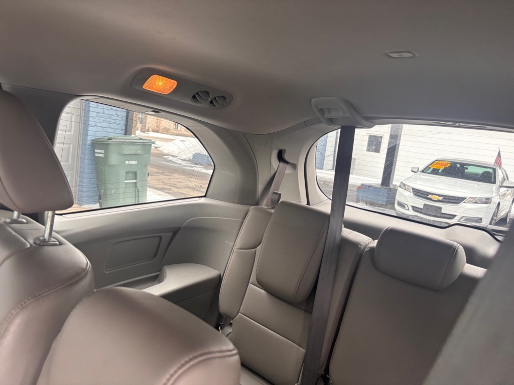 Honda Odyssey EX-L 2012