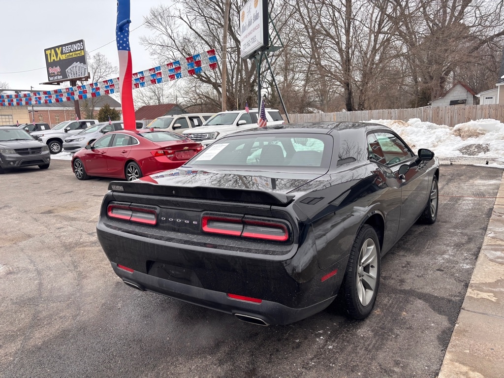 Dodge Challenger SXT 2020