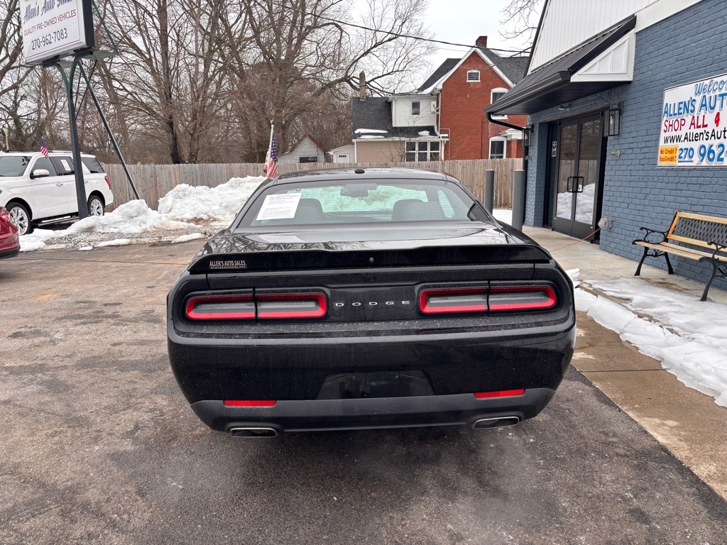 Dodge Challenger SXT 2020