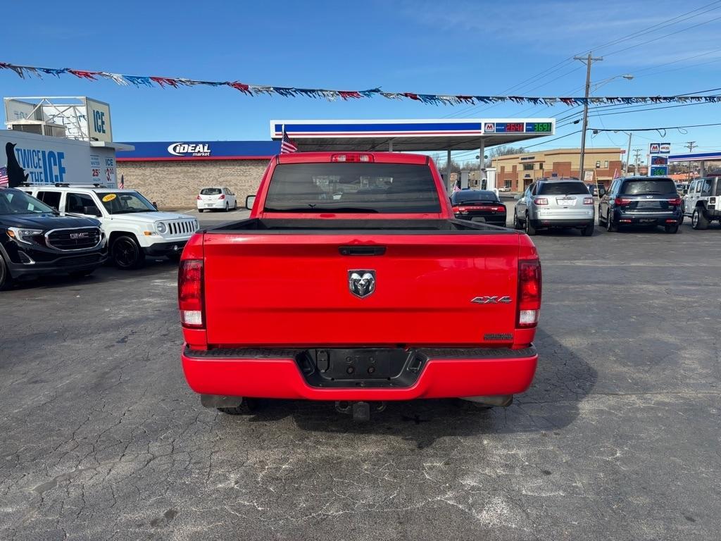 RAM 1500 Classic Tradesman Quad Cab 4WD 2019