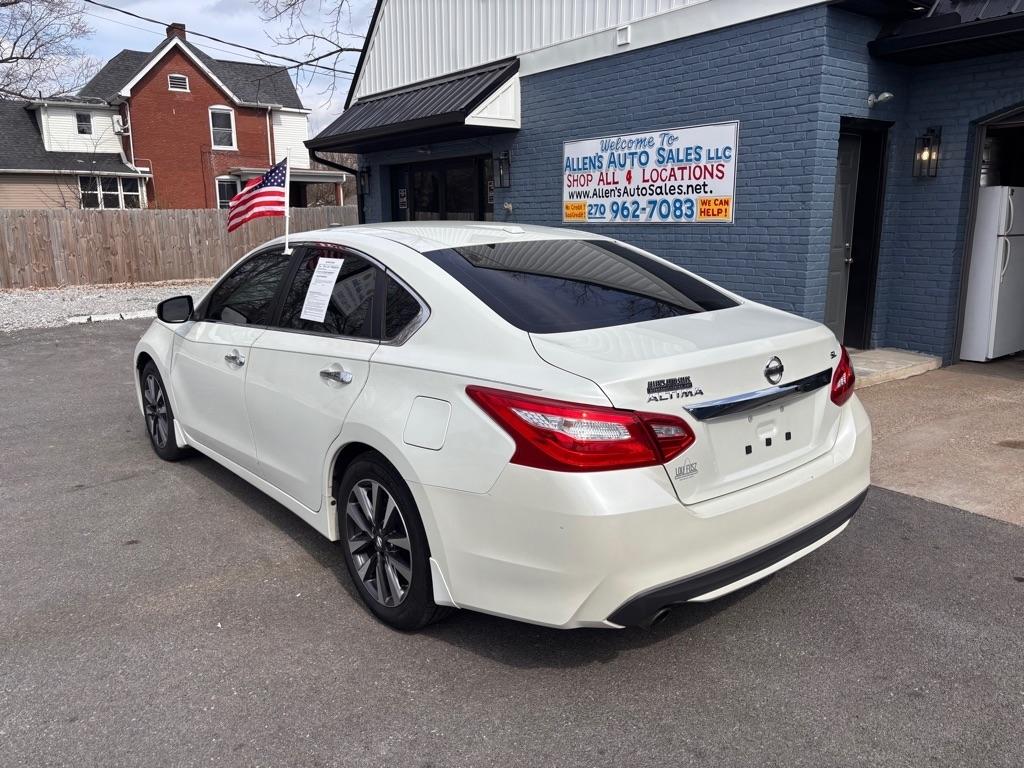 Nissan Altima 2.5 SR 2016
