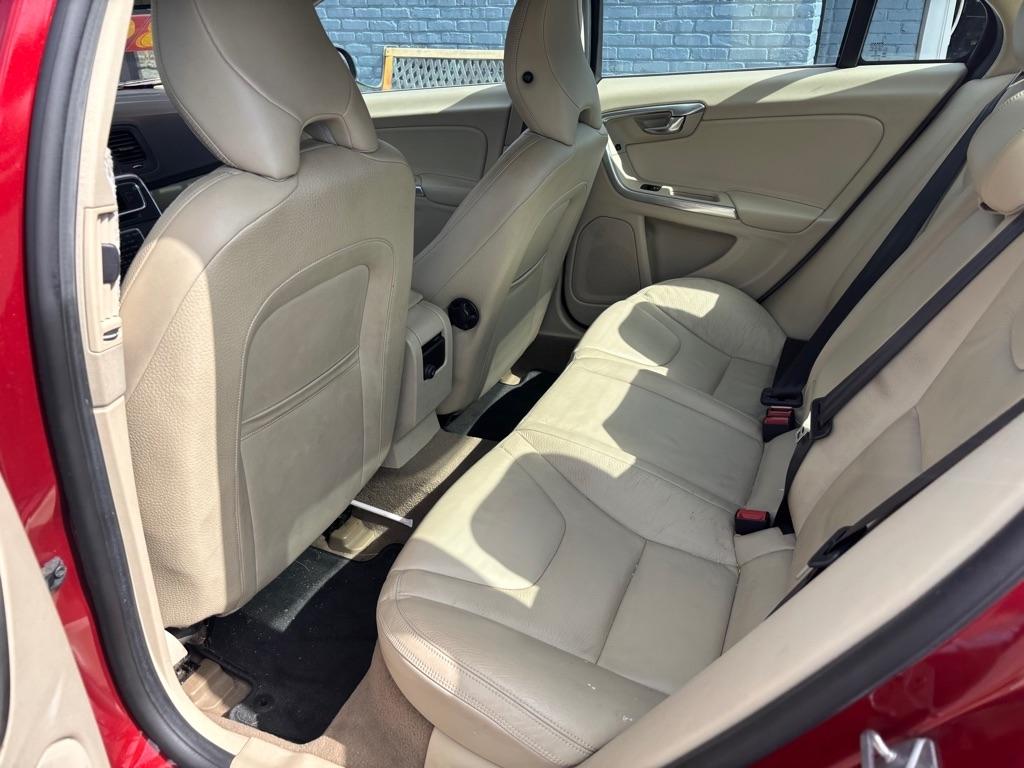 Volvo S40 T5 AWD 2014