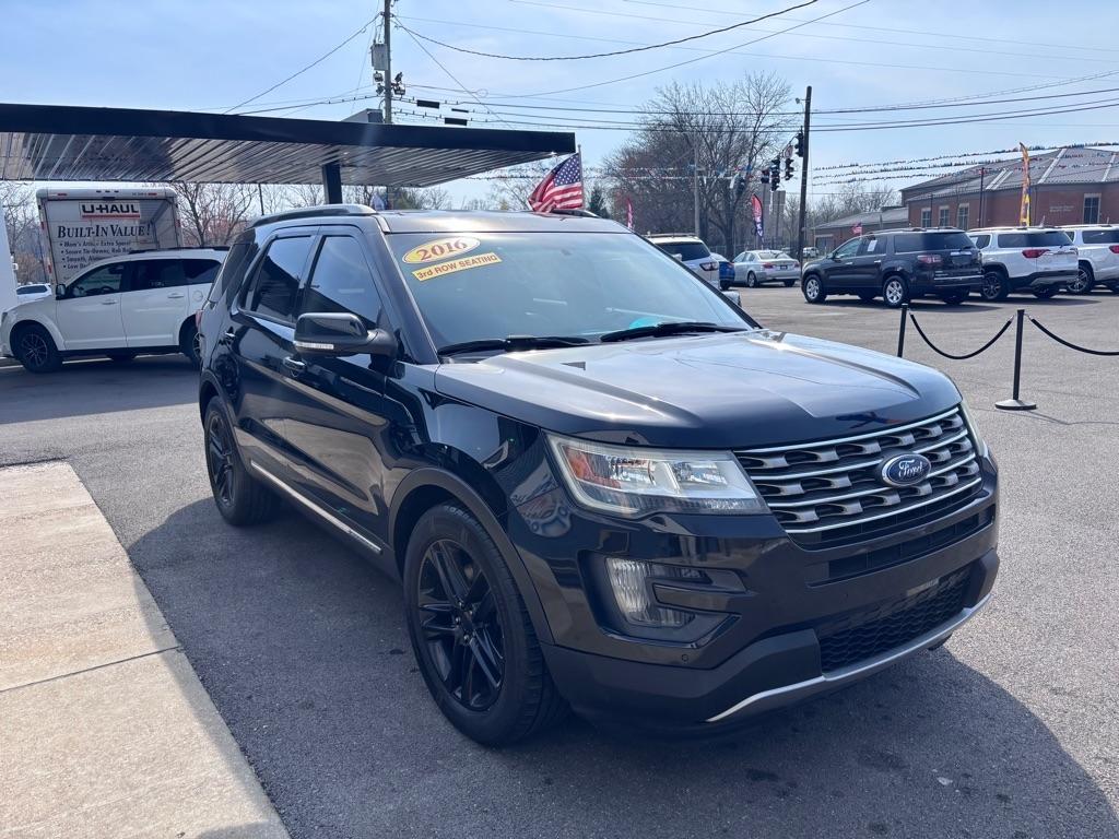Ford Explorer XLT FWD 2016