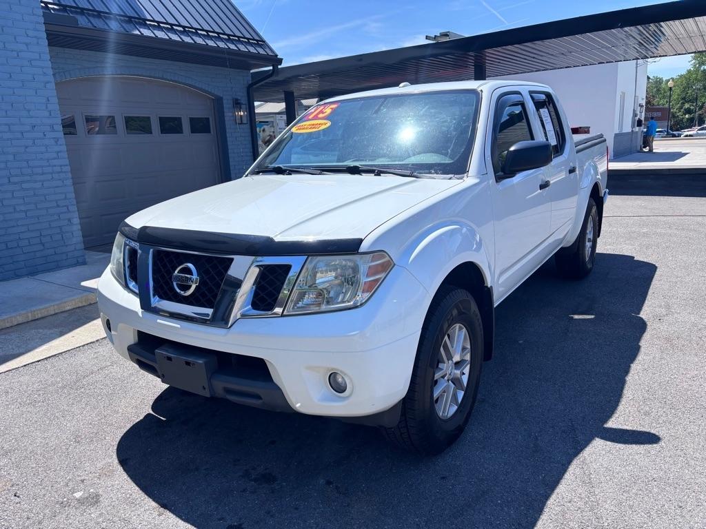 Nissan Frontier SV Crew Cab 4X4 V6 2015