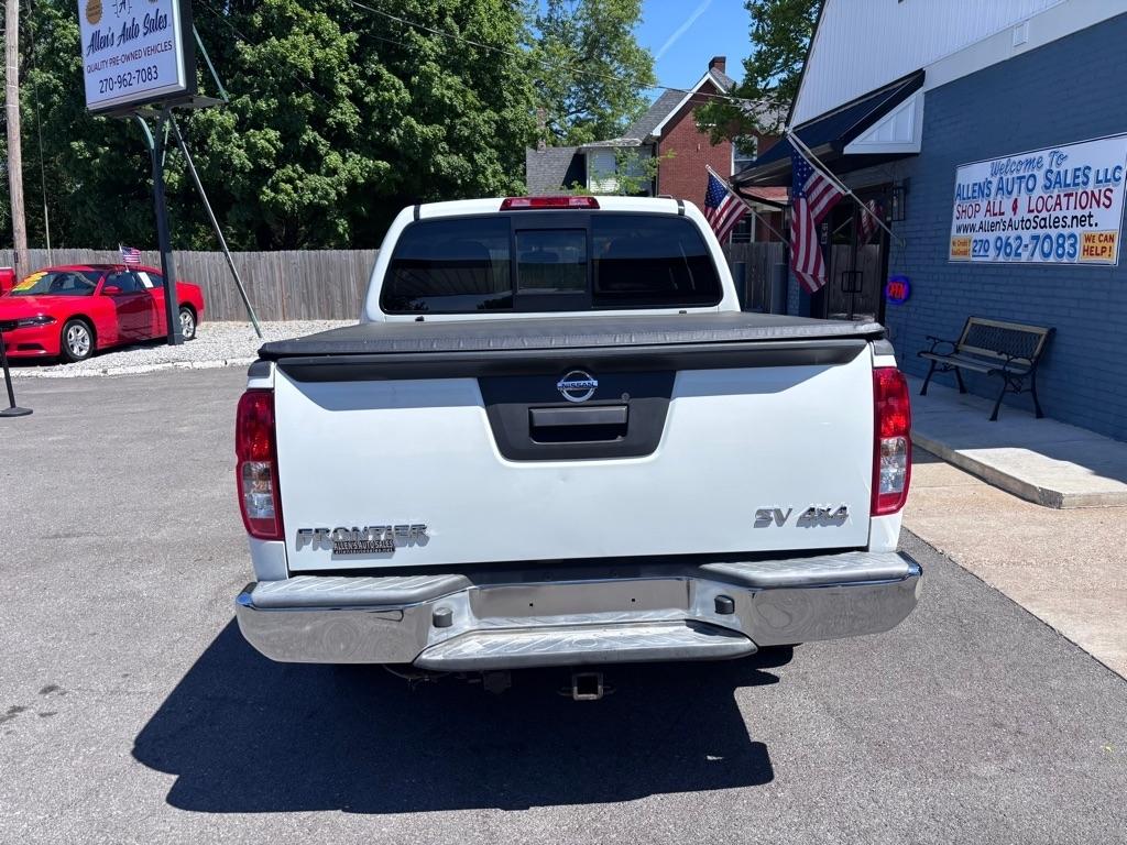 Nissan Frontier SV Crew Cab 4X4 V6 2015