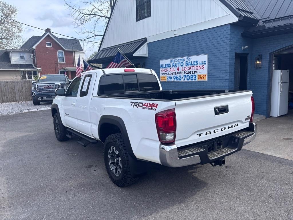 Toyota Tacoma SR5 Access Cab V6 6AT 4WD 2017