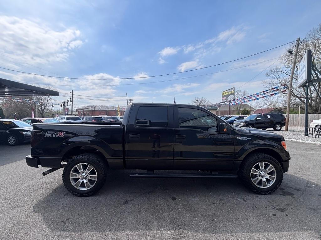 Ford F-150 XL SuperCrew 5.5-ft. Bed 4WD 2014