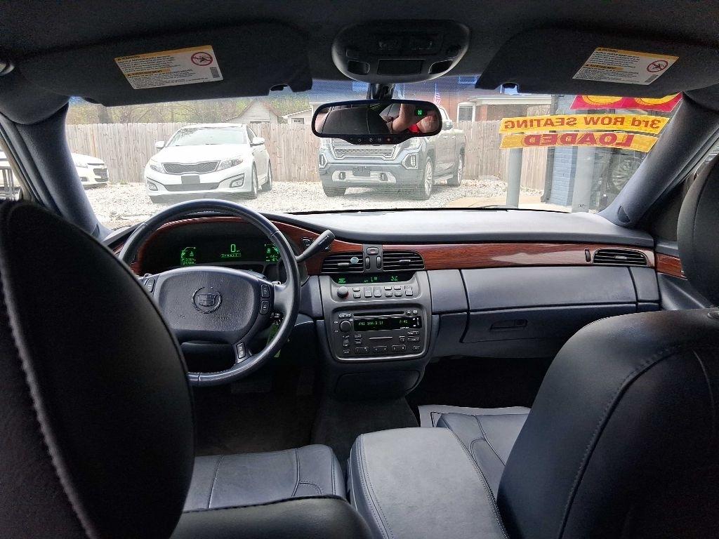 Cadillac Krystal Koach Base FWD 2005