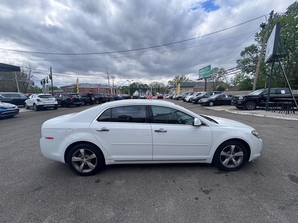 Chevrolet Malibu 1LT 2012