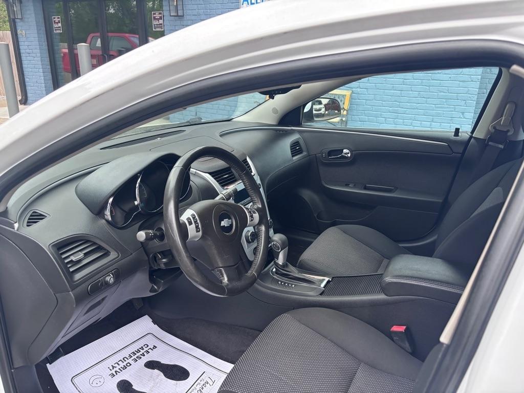 Chevrolet Malibu 1LT 2012