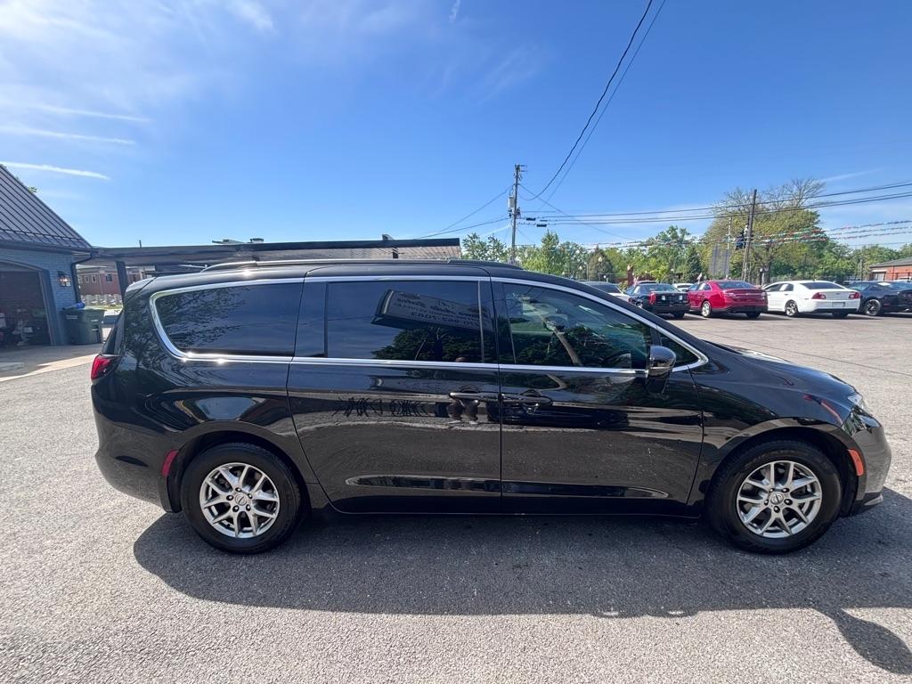 Chrysler Pacifica Touring Plus 2021