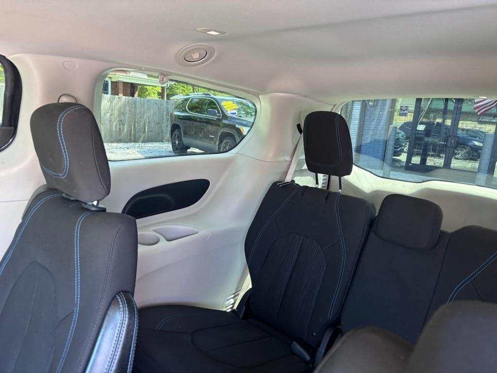 Chrysler Pacifica Touring Plus 2021