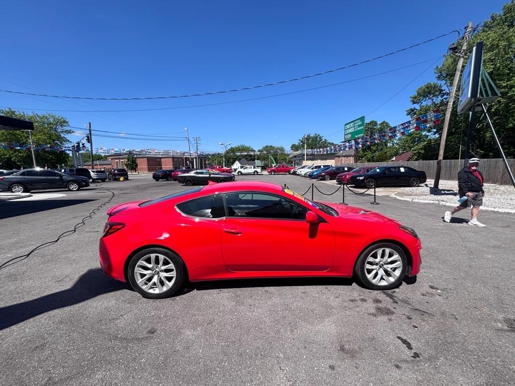 Hyundai Genesis Coupe 2.0T 8AT 2014