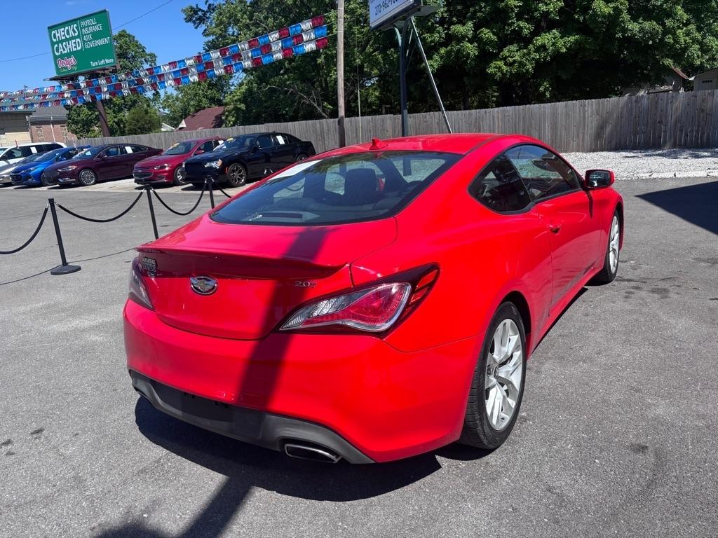 Hyundai Genesis Coupe 2.0T 8AT 2014