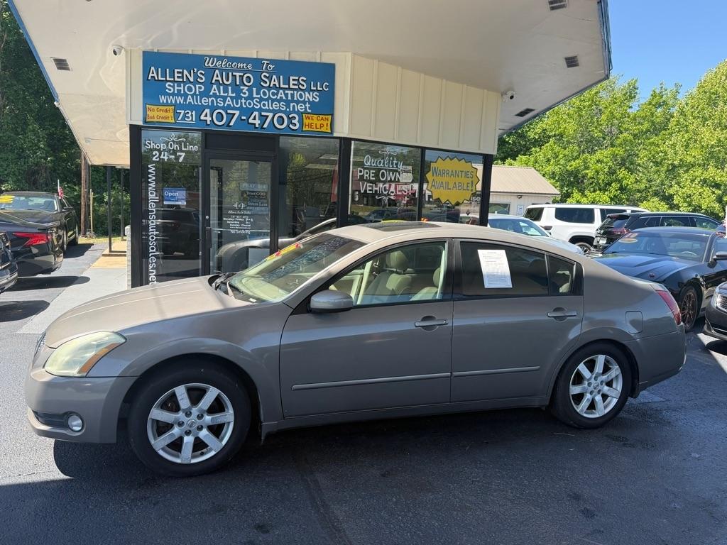 Nissan Maxima SE 2005