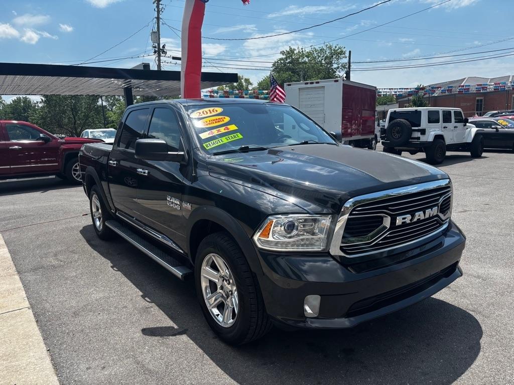 RAM 1500 Longhorn Crew Cab SWB 4WD 2016