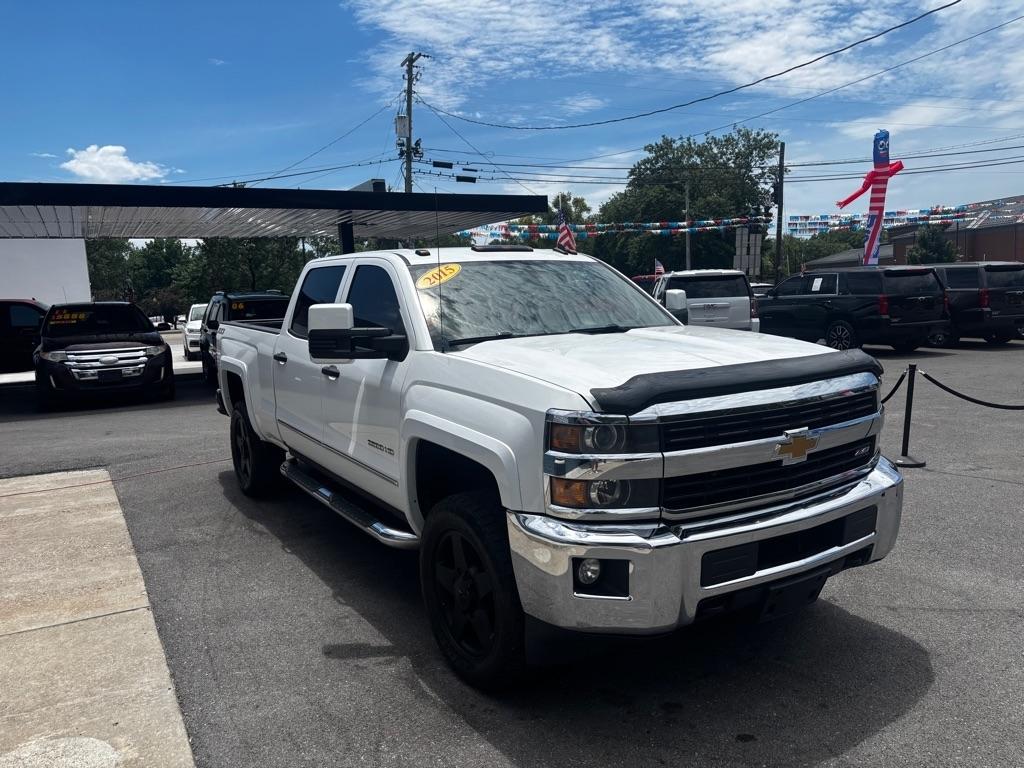 Chevrolet Silverado 3500HD LT Crew Cab 4WD 2015