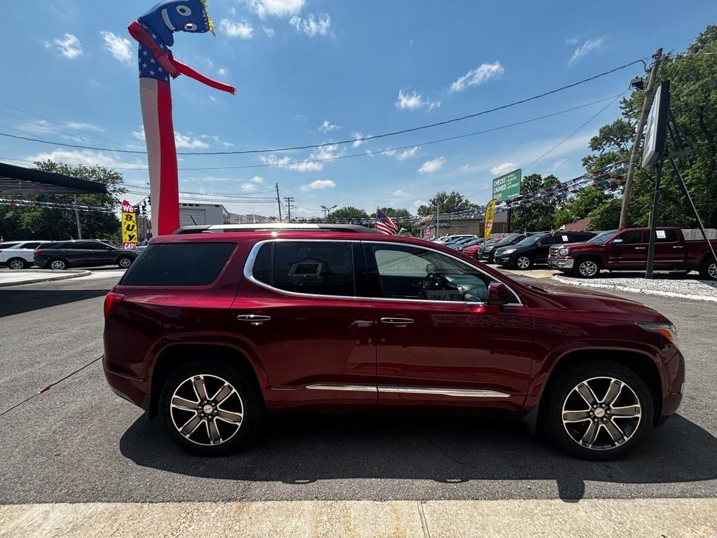 GMC Acadia Denali AWD 2018