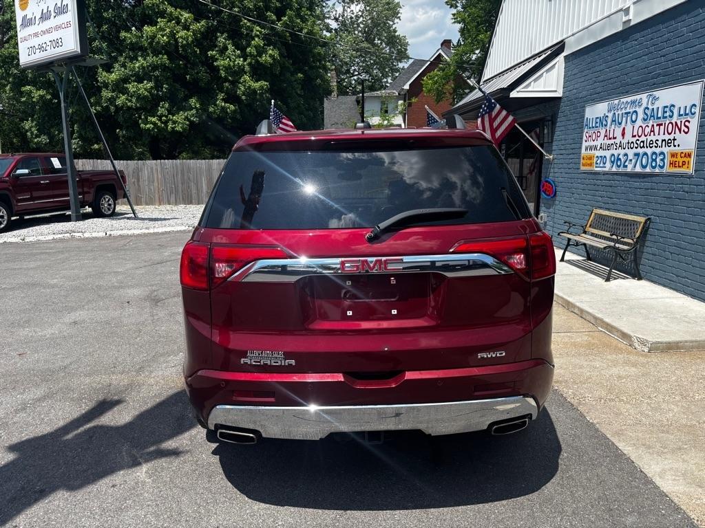 GMC Acadia Denali AWD 2018
