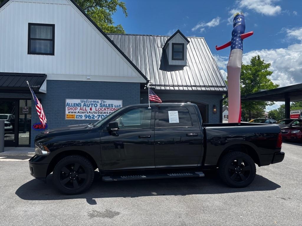 RAM 1500 SLT Crew Cab SWB 4WD 2018