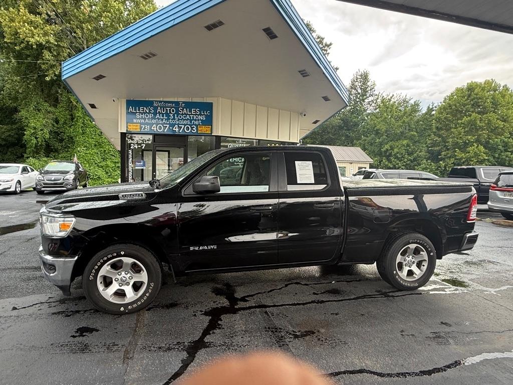 RAM 1500 Tradesman Quad Cab 4WD 2019