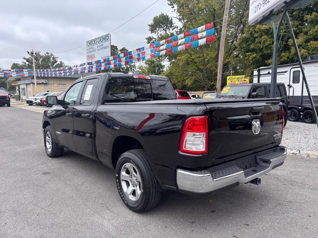 RAM 1500 Tradesman Quad Cab 4WD 2019