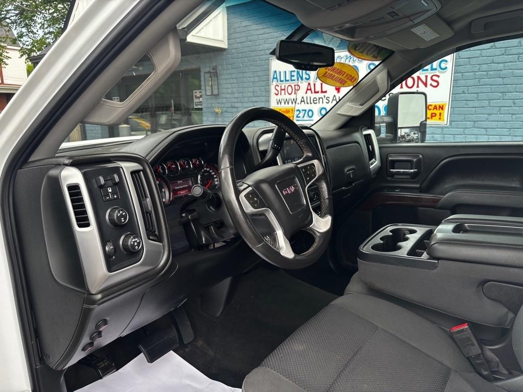 GMC Sierra 3500HD SLE Crew Cab 4WD 2016
