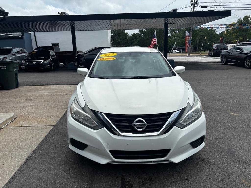 Nissan Altima 2.5 SV 2017